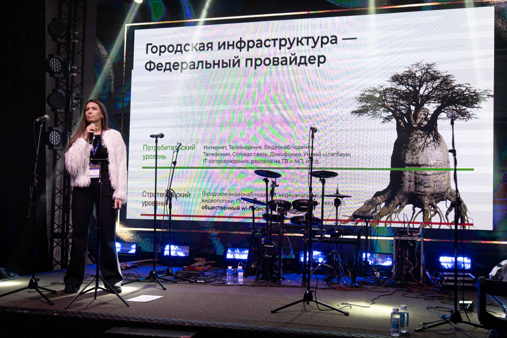 DT-248_resized.jpg DT-248_resized.jpg